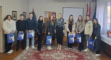 Općina Vela Luka dodijelila je još 11 novih stipendija