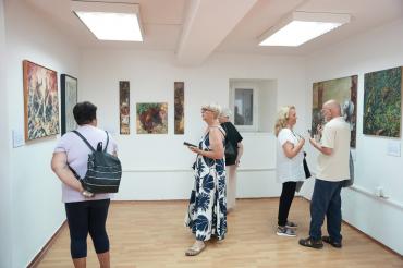 Održano otvaranje izložbe KAPJA PO KAPJA: U GUSTRINI