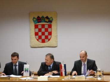 Potpisan Ugovor o pod-zajmu za pod-projekt Vela Luka