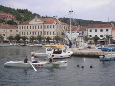 Akcija čišćenja podmorja velolučke vale