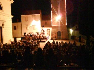 Koncert Narodne glazbe Vela Luka