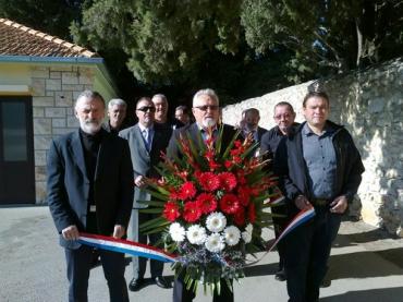 Polaganje vijenaca povodom Svih Svetih