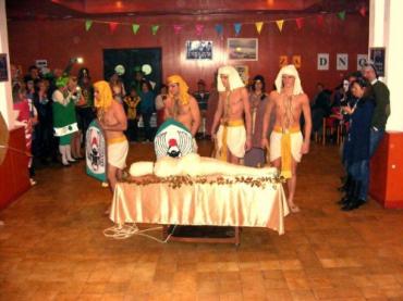 Tradicionalni Trtajunovi tanci u hotelu Adrija