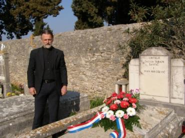 Protokolarno polaganje vijenaca