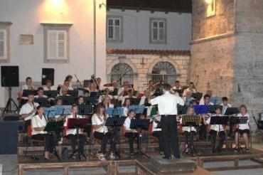 Održan tradicionalni koncert Narodne glazbe Vela Luka
