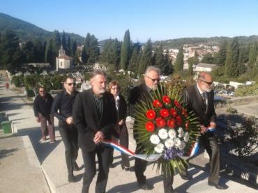 Polaganje vijenca uoči blagdana Svih svetih