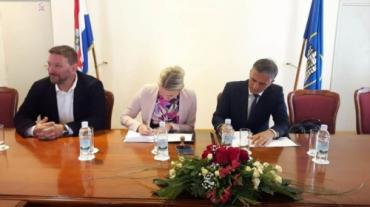 Ministar Goran Marić i Načelnica Katarina Bikić potpisali Ugovor o darovanju nekretnine 