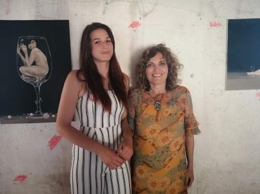 Otvorena izložba Elle Fleš i Hane Kalebić