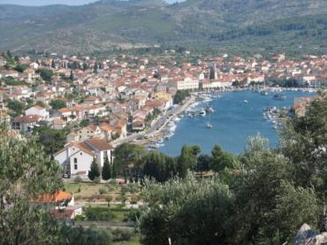 Prezentacija projekta uređenje javnih površina od Osnovne škole do hotela Posejdon u Veloj Luci
