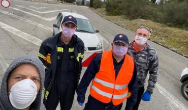 KONTROLA PROPUSNICA: Na ulazu u Velu Luku se provjeravaju vozači