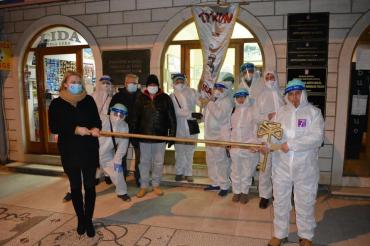 Trtajun preuzeo vlast pod epidemiološkim mjerama