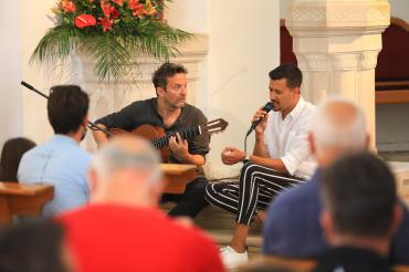 Održan glazbeni recital u crkvi povodom godišnjice smrti Olivera Dragojevića