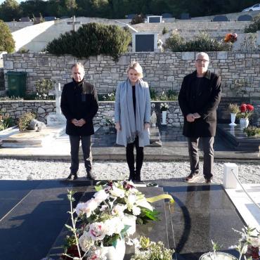 Obilježena 74. godišnjica rođenja Olivera Dragojevića (7.12.1947.-29.07.2018.)