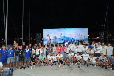 U Veloj Luci održana tradicionalna veslačka Ragata sv.Ivana 2022. i koncert Domenice