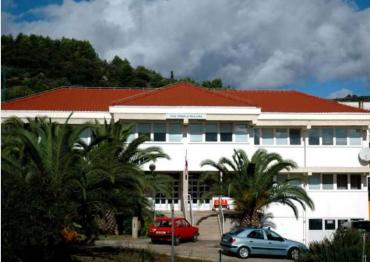 Potpisan ugovor o sufinanciranju dodatnog medicinskog tima u turističkoj sezoni 2023.