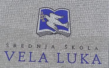 Pomoć pri kupnji udžbenika za učenike Srednje škole Vela Luka