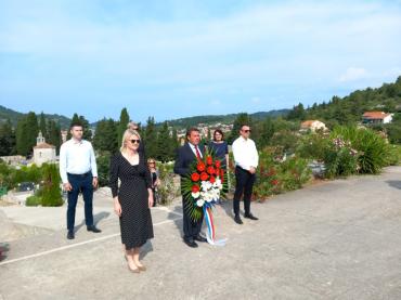 Svečano polaganje vijenca povodom Dana državnosti