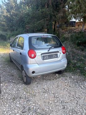 Obavijest nepoznatom počinitelju o uklanjanju nepropisno odbačenog i/ili ostavljenog neregistriranog motornog vozila temeljem Zapisnika